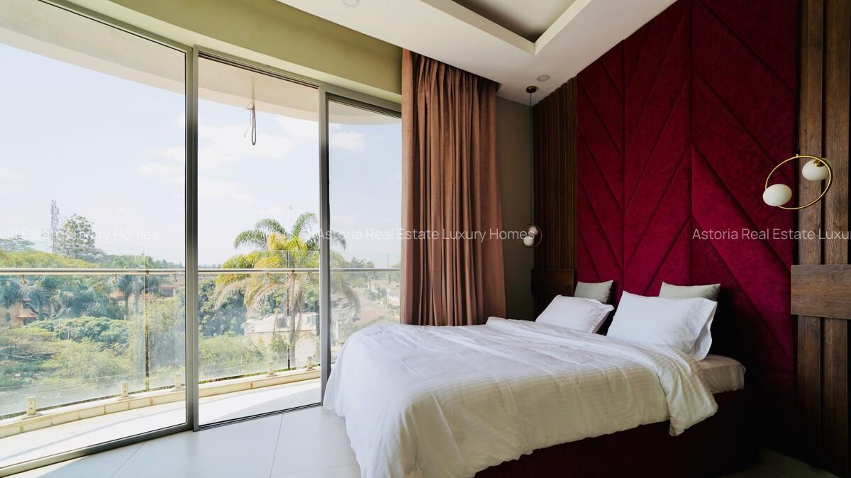 4 Bed Apartment with En Suite at 2026-510 - 4