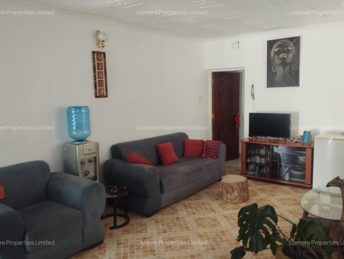 3 Bed House with En Suite at Barnabas - 5