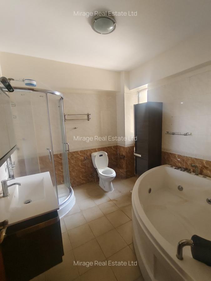 4 Bed Apartment with En Suite in Kilimani - 12