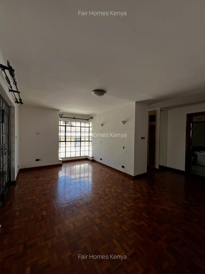 5 Bed Townhouse with En Suite at James Gichuru - 11