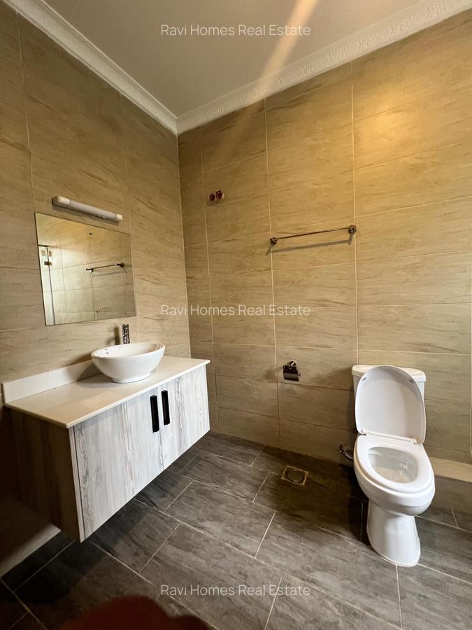5 Bed Villa with En Suite in Muthaiga - 12