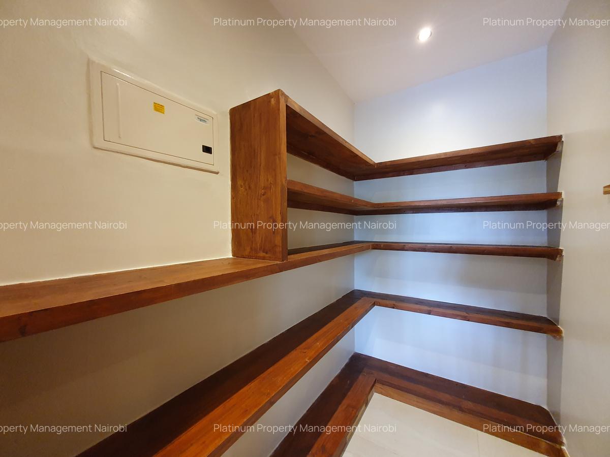 4 Bed Apartment with En Suite at Spring Valley - 8