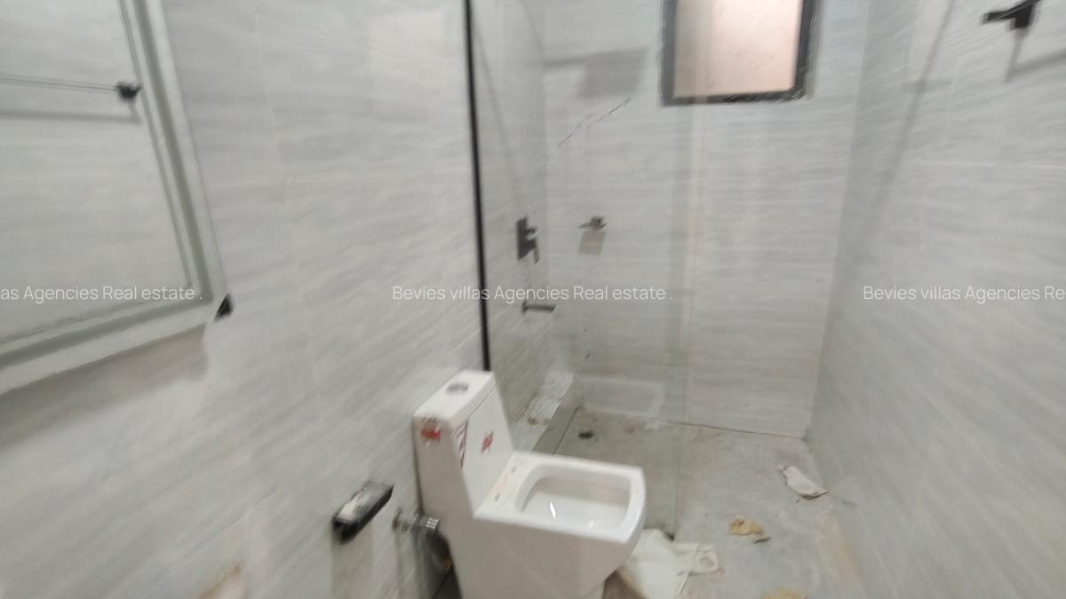 3 Bed Apartment with En Suite at Parklands - 7
