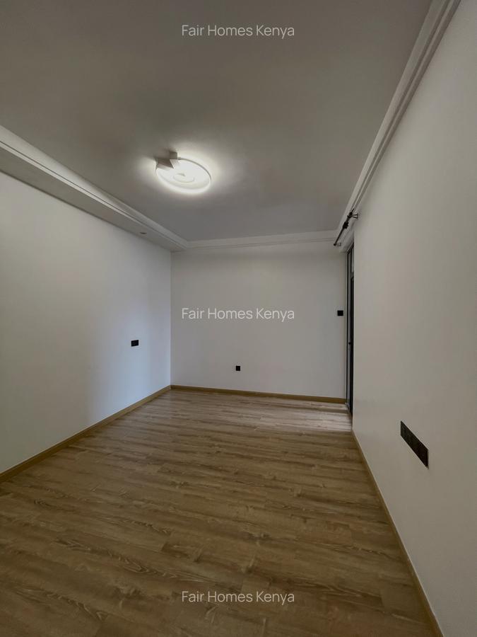2 Bed Apartment with En Suite at King'Ara Road - 11