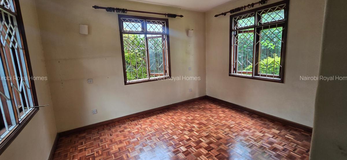 4 Bed Townhouse with En Suite at Convent Drive - 13