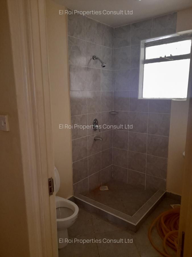 3 Bed Apartment with En Suite at Banana Town - 10