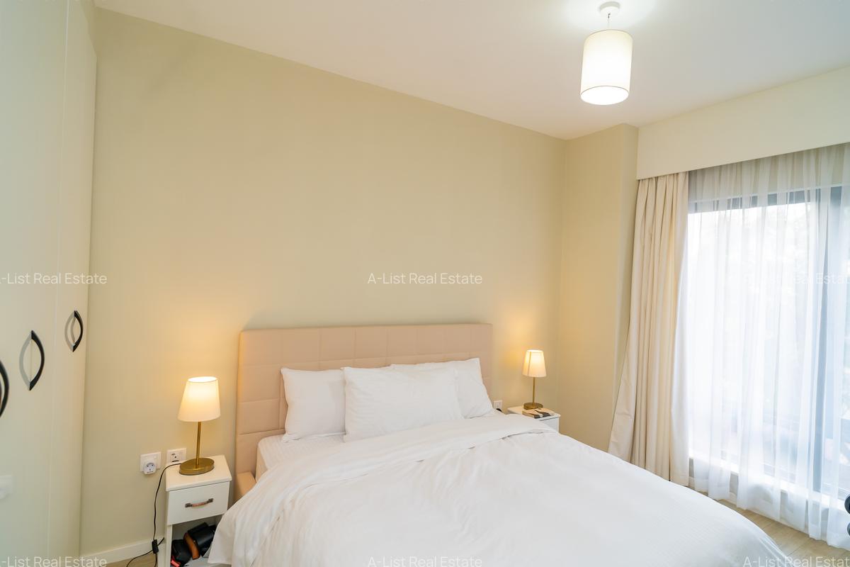 Furnished 2 Bed Apartment with En Suite at Riverside Drive - 12