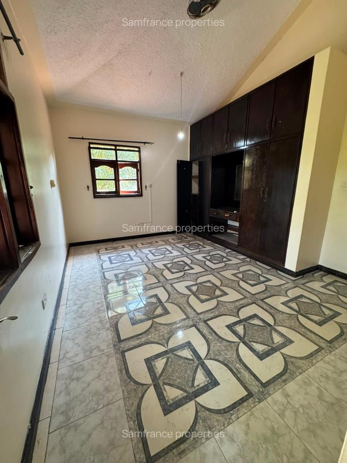 4 Bed Villa with En Suite at Custom Nyali - 5