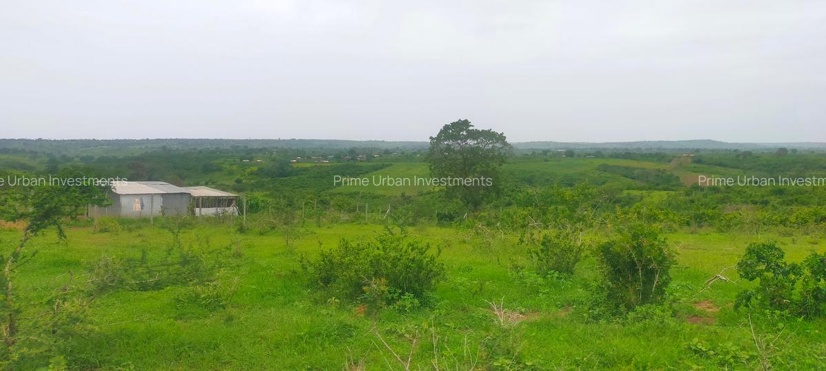 21 ac Land at Mavueni Mariakani Northern By - Pass Road - 5