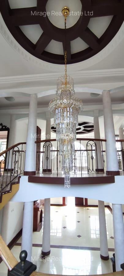 6 Bed House with En Suite in Nyari - 20