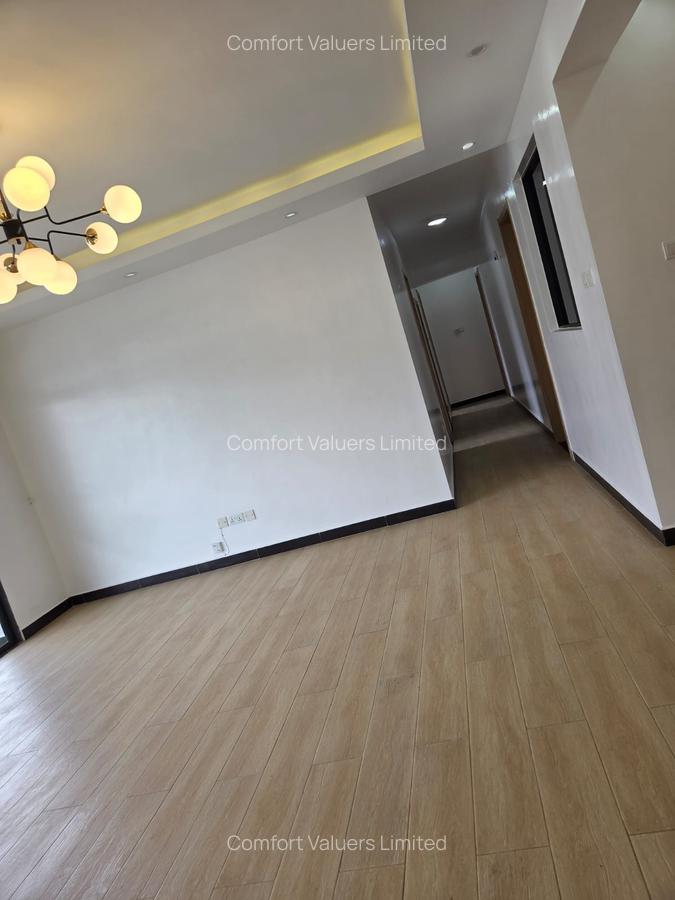 2 Bed Apartment with En Suite at Lavington - 4