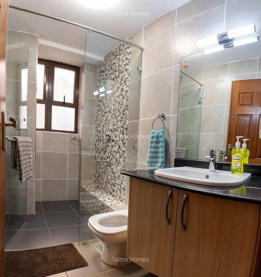 3 Bed Apartment with En Suite at Off Parklands Road - 5