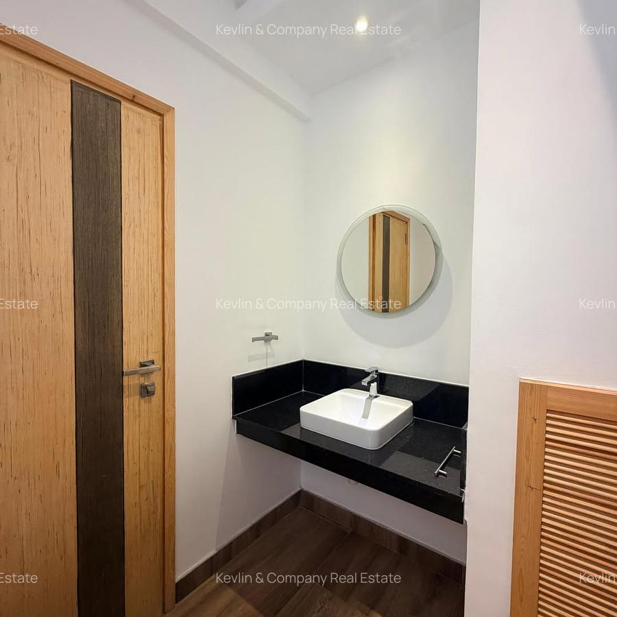 3 Bed Apartment with En Suite in Kileleshwa - 12