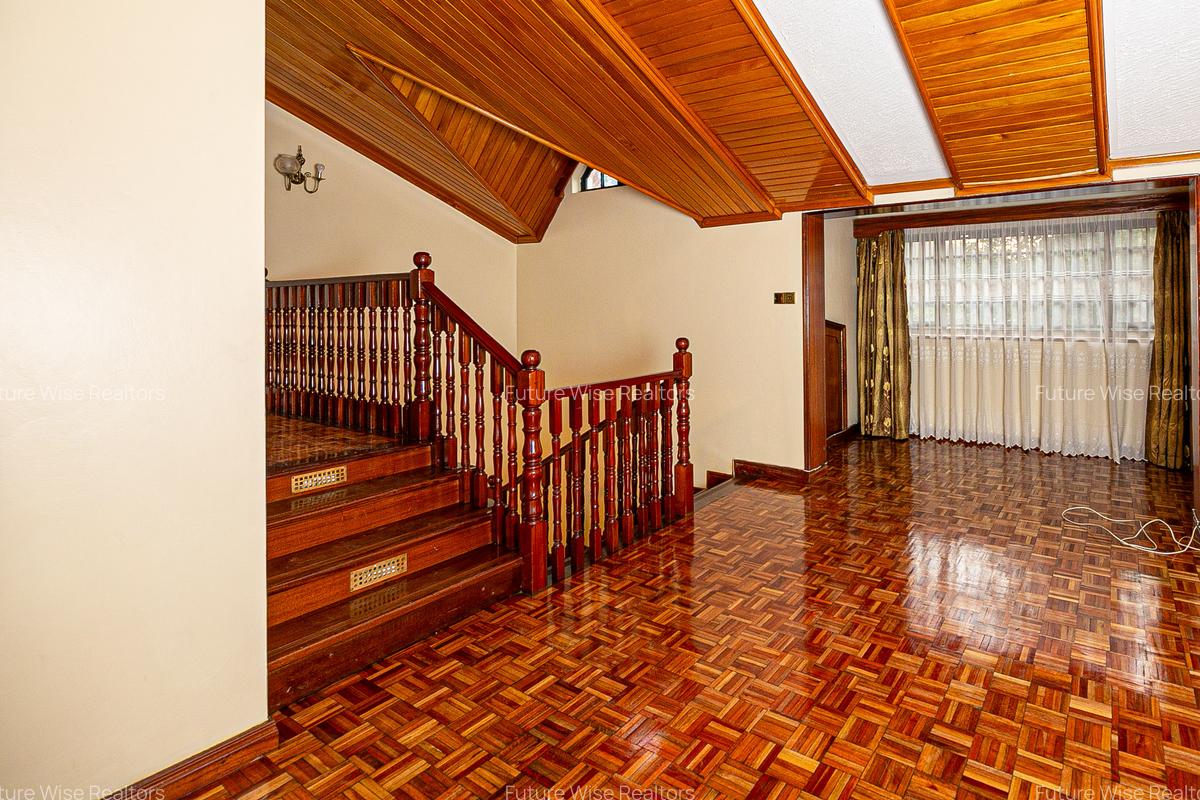 5 Bed Villa with En Suite in Karen - 3