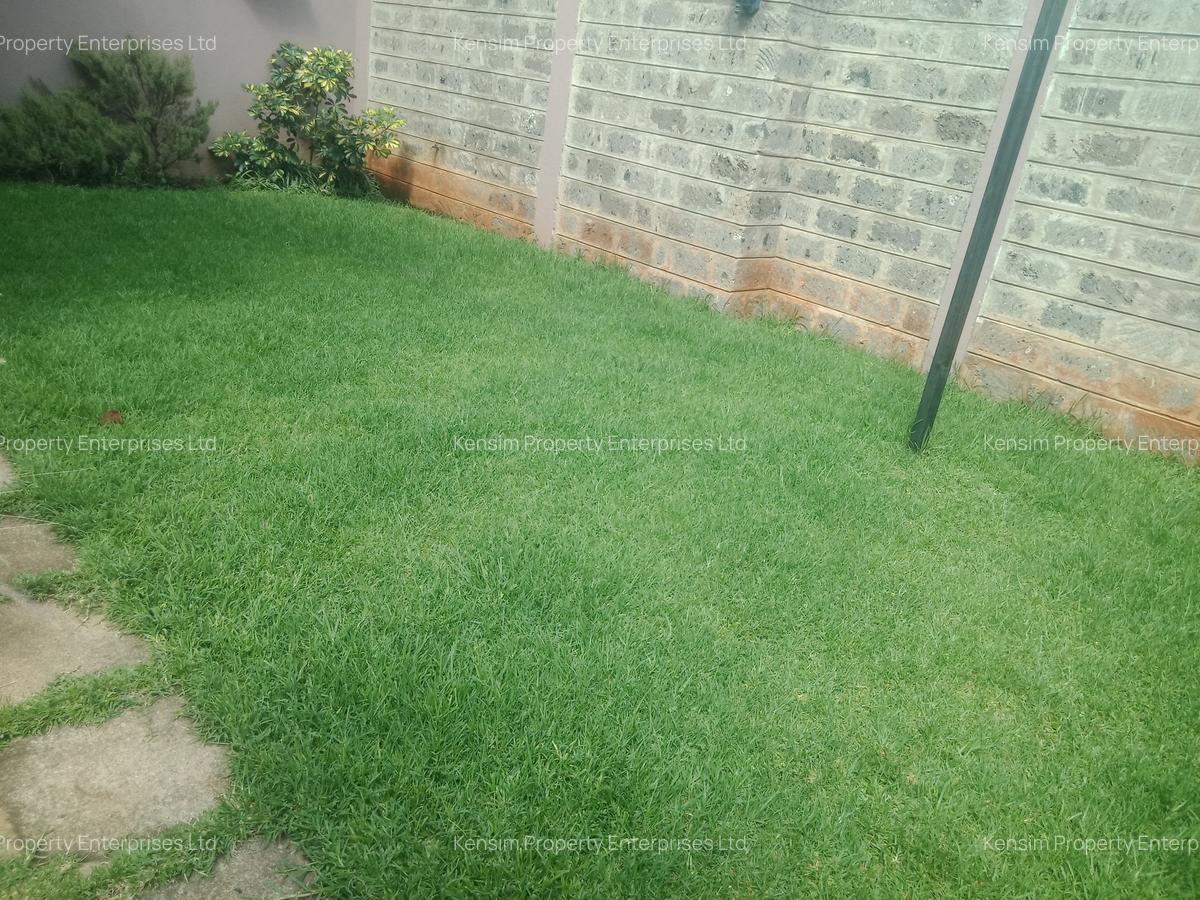 5 Bed Townhouse with En Suite in Lavington - 5
