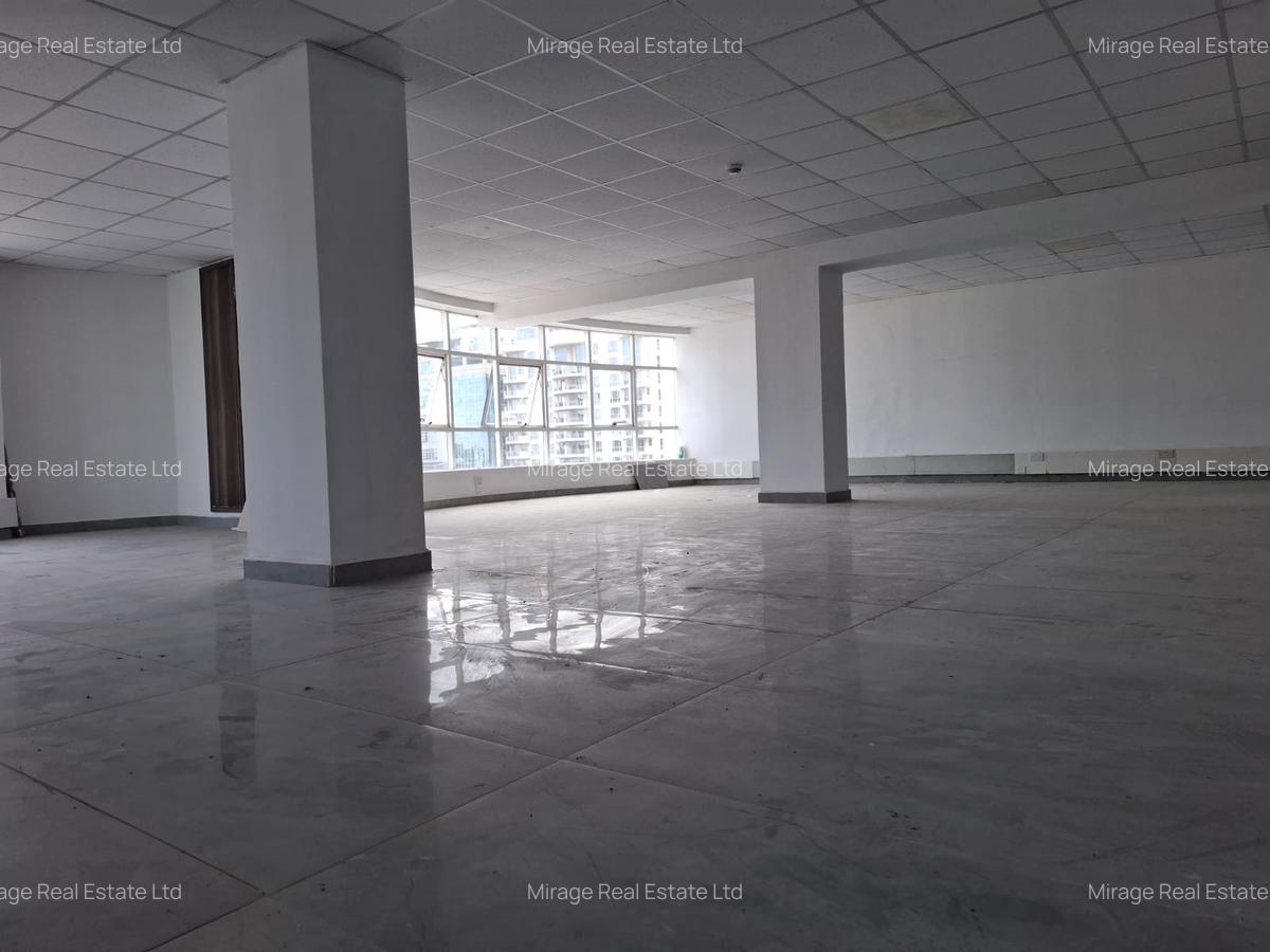 1,800 ft² Office with Service Charge Included in Westlands Area - 10