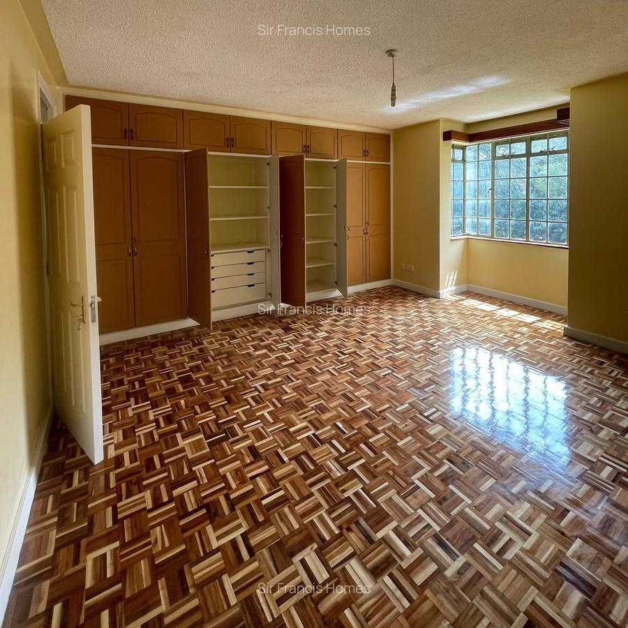 Serviced 2 Bed Apartment with En Suite in Lavington - 5