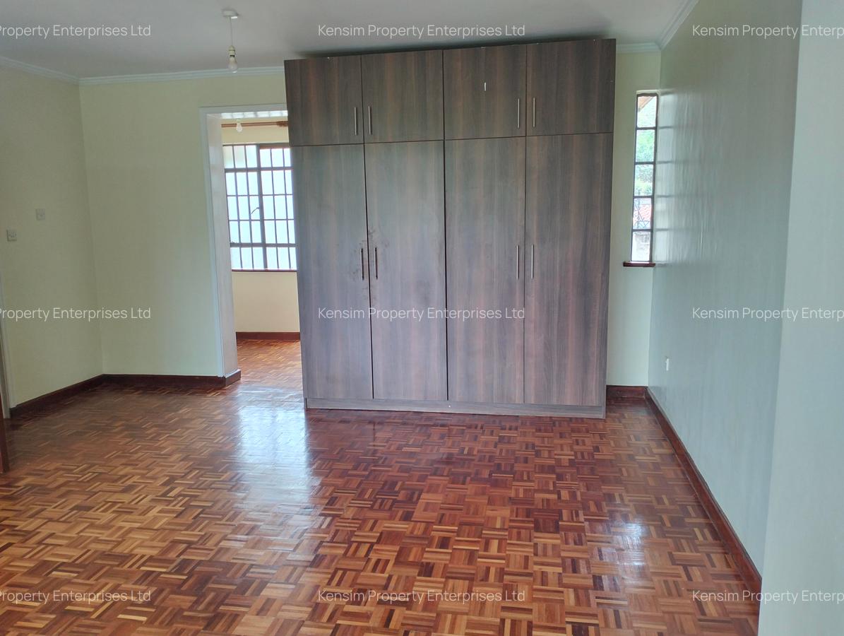 5 Bed Townhouse with En Suite in Kitisuru - 17