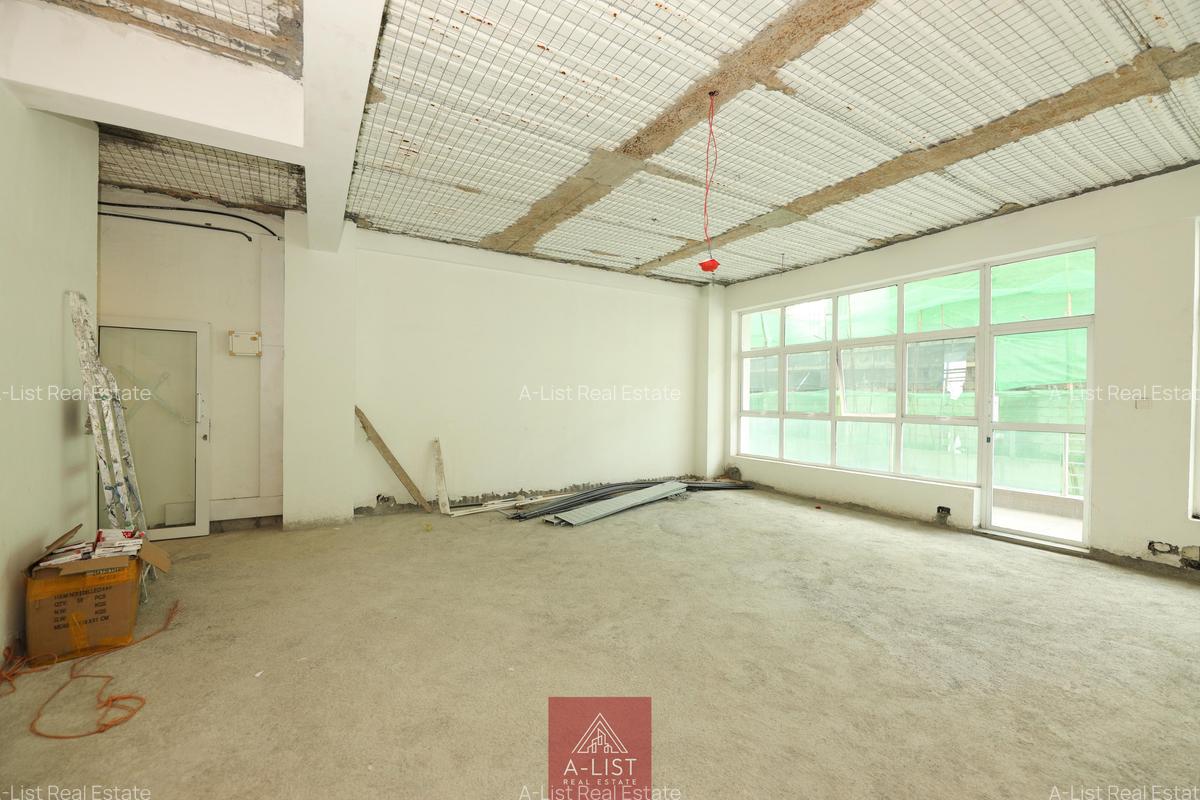 998 ft² Commercial Property with Service Charge Included at Argwings Kodhek - 3