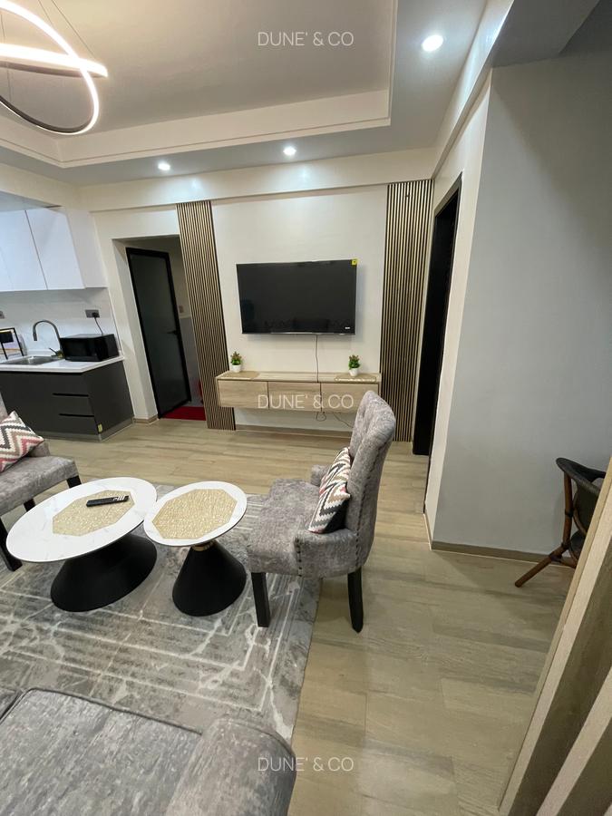 Serviced 1 Bed Apartment with En Suite in Westlands Area - 10