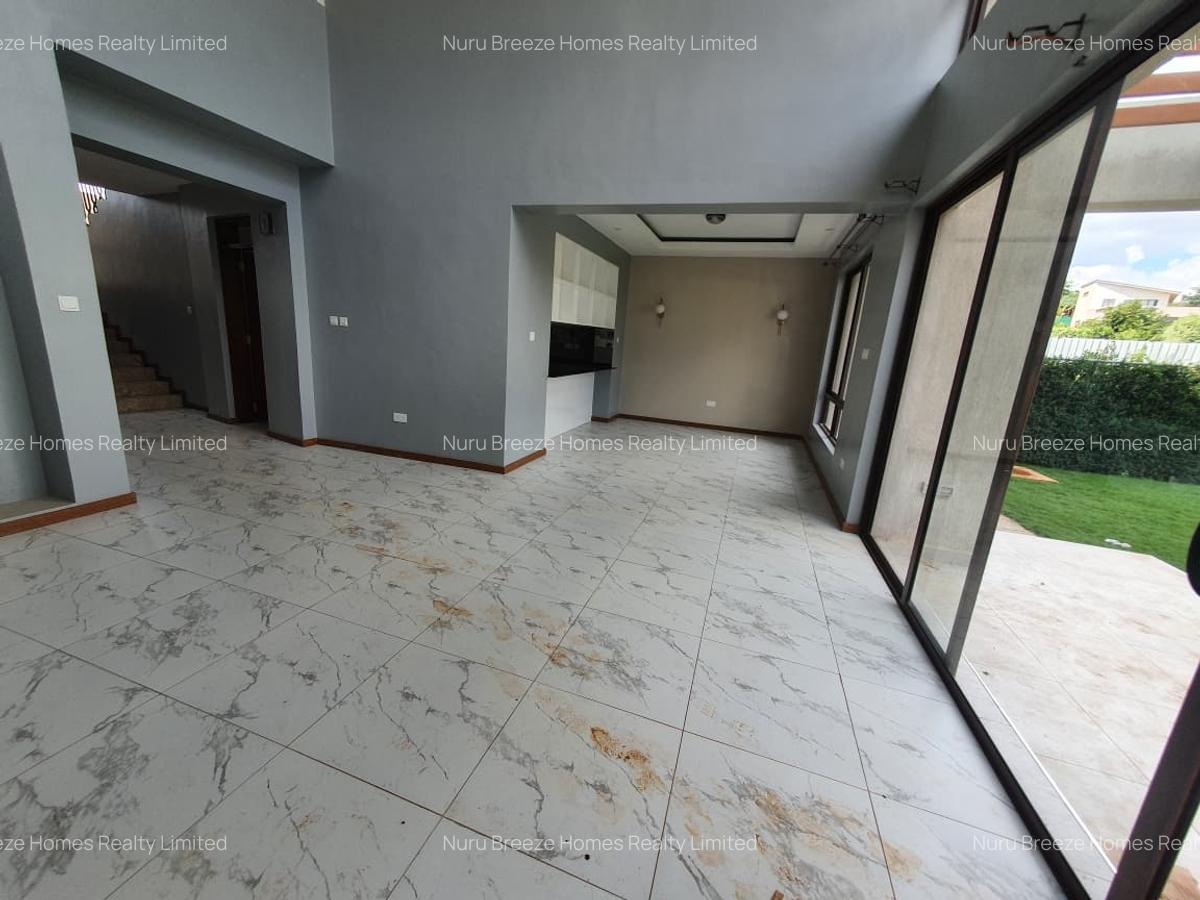 4 Bed Townhouse with En Suite in Kiambu Road - 2
