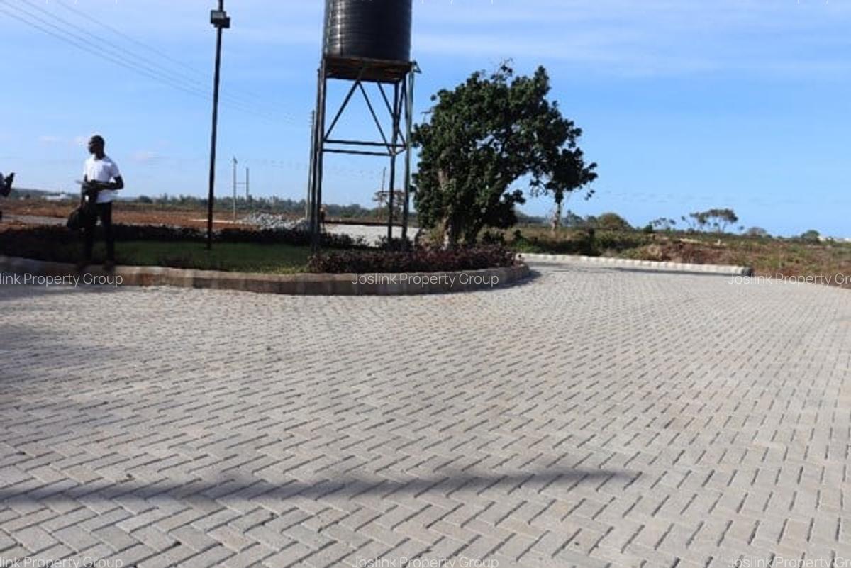 Residential Land in Nyali Area - 6