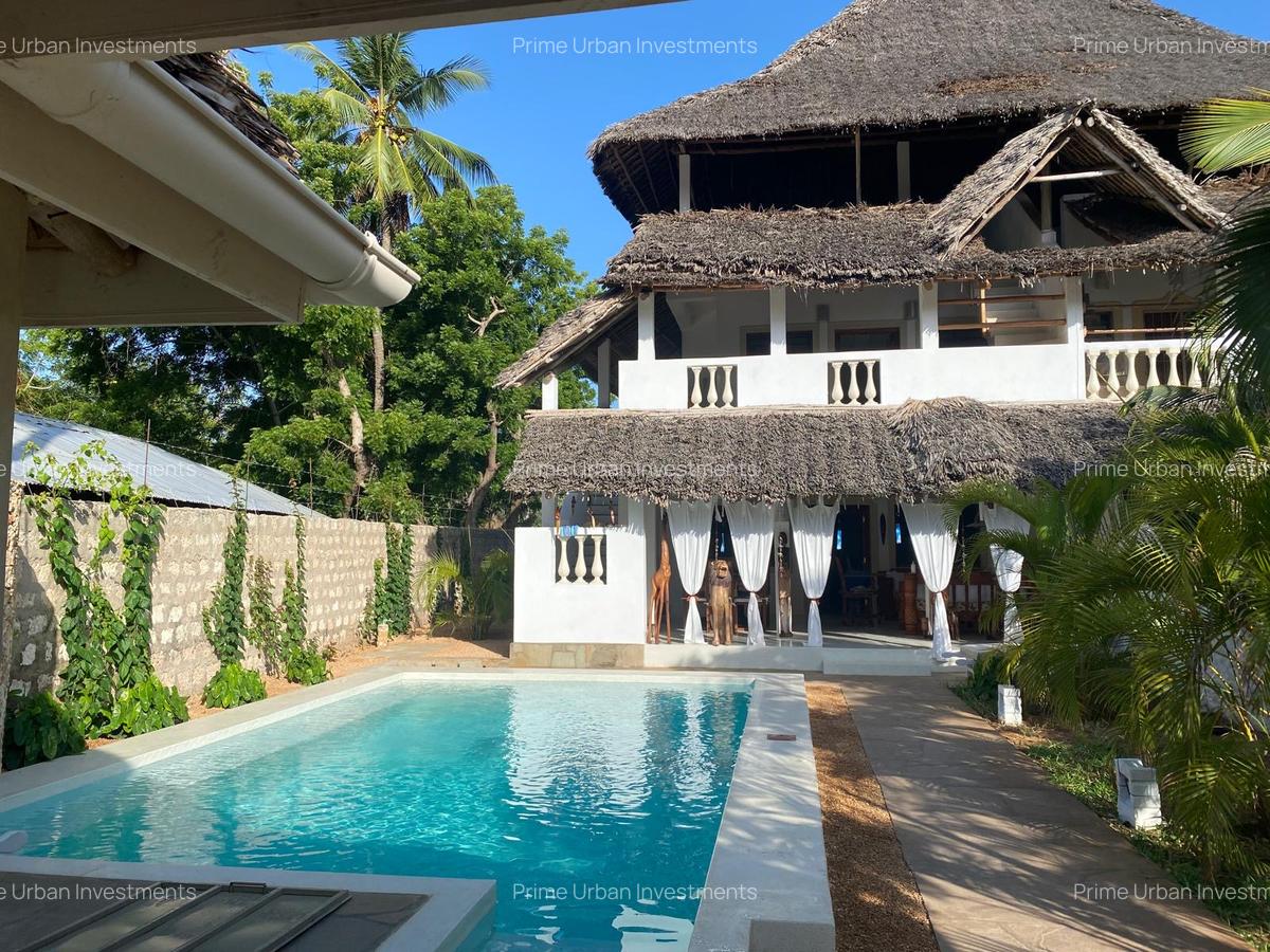 3 Bed House with En Suite at Garoda - Watamu - 11