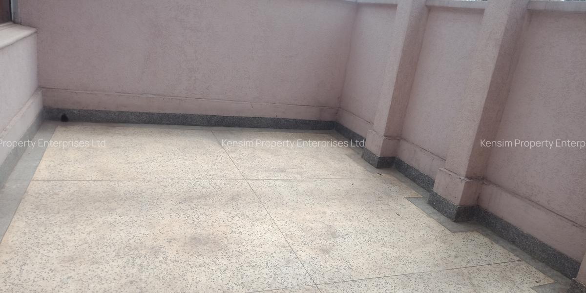 5 Bed Townhouse with En Suite in Lavington - 8