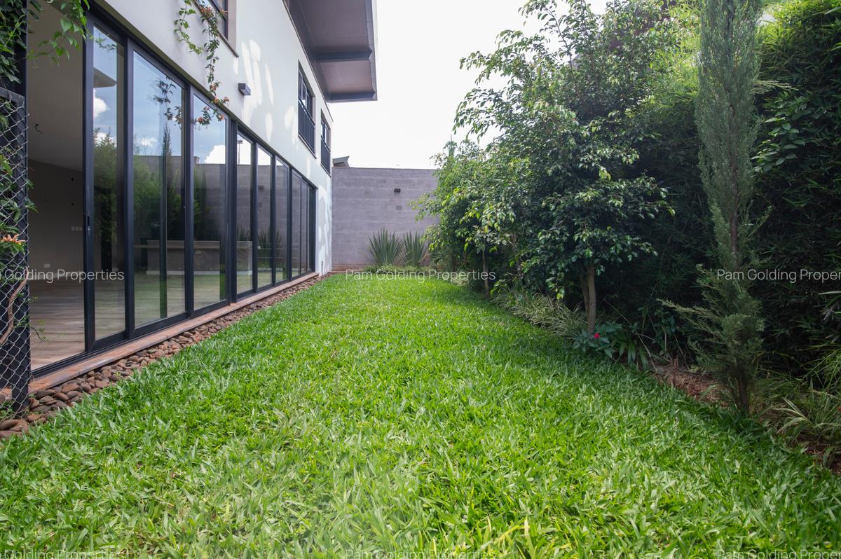 4 Bed House with En Suite at Kiambu Road - 20
