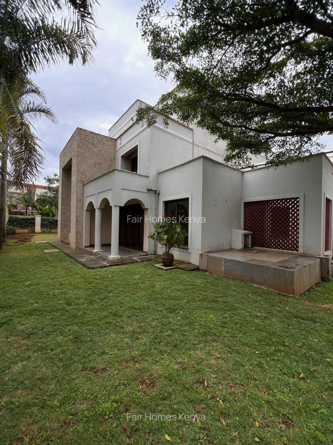 4 Bed Townhouse with En Suite at Lavington Green - 1