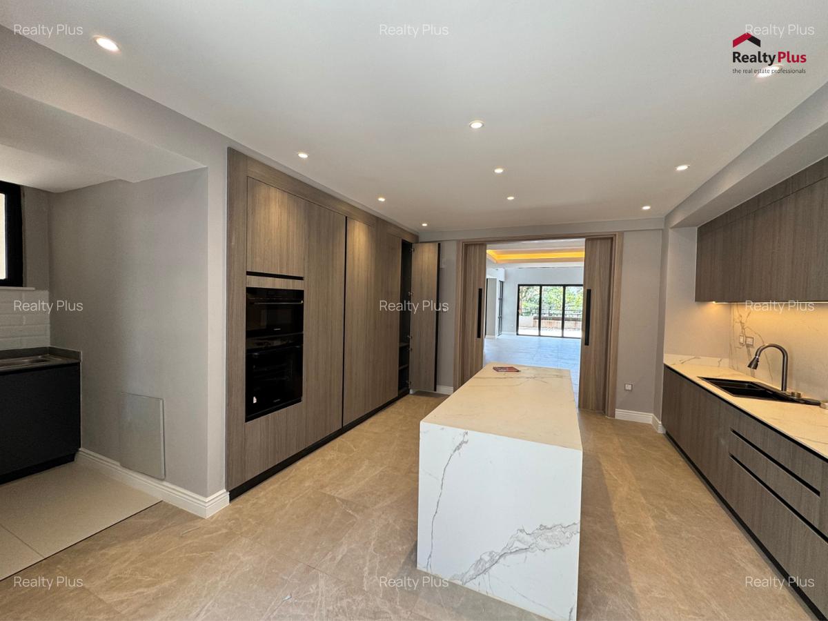 4 Bed Townhouse with En Suite in Runda - 2