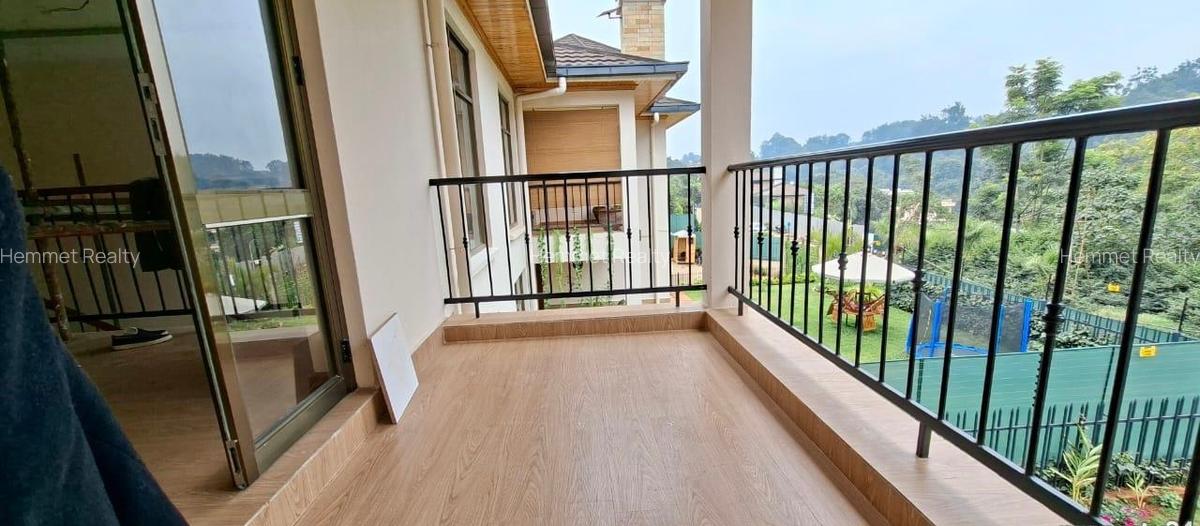 4 Bed Townhouse with En Suite in Rosslyn - 8