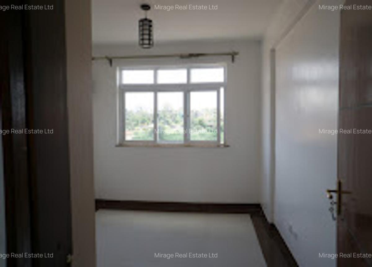 3 Bed Apartment with Swimming Pool in Kileleshwa - 10