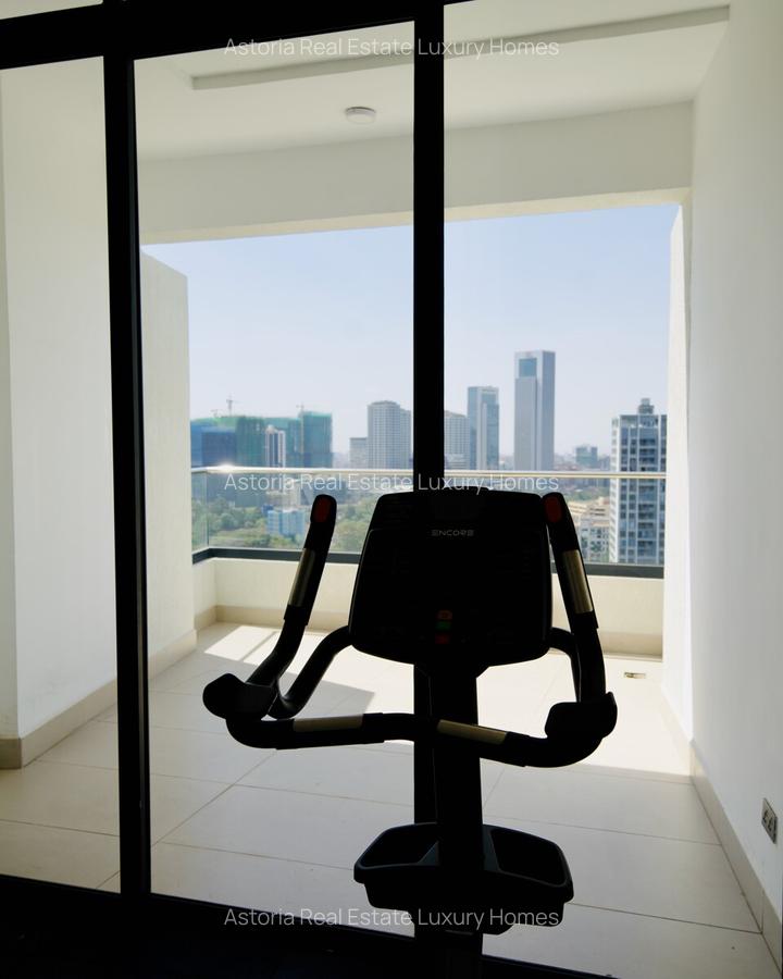 3 Bed Apartment with En Suite at 2026-128 - 17