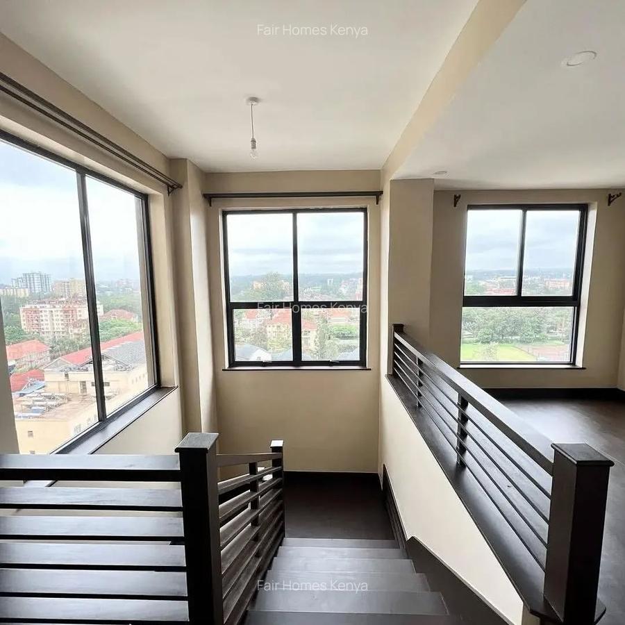4 Bed Apartment with En Suite at Valley Arcade - 9
