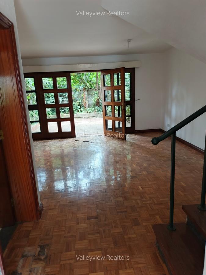 2 Bed Townhouse with En Suite at Kileleshwa - 2