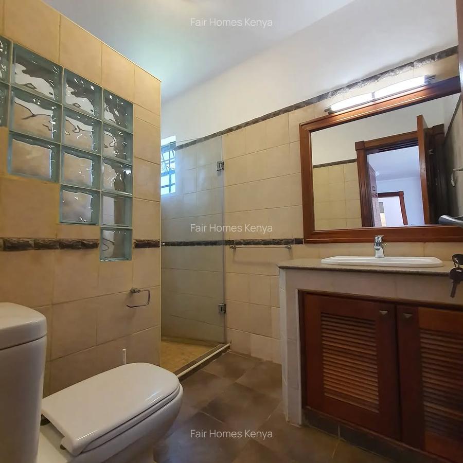 4 Bed Townhouse with En Suite at Peponi Road - 7