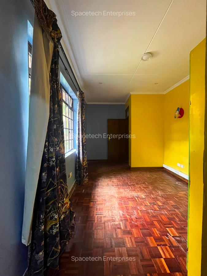 2 Bed House with En Suite in Kitisuru - 16