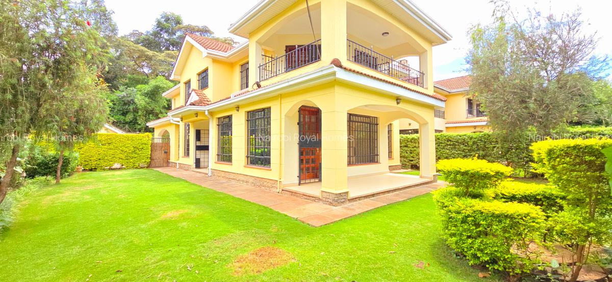 4 Bed Townhouse with En Suite at Convent Drive - 1