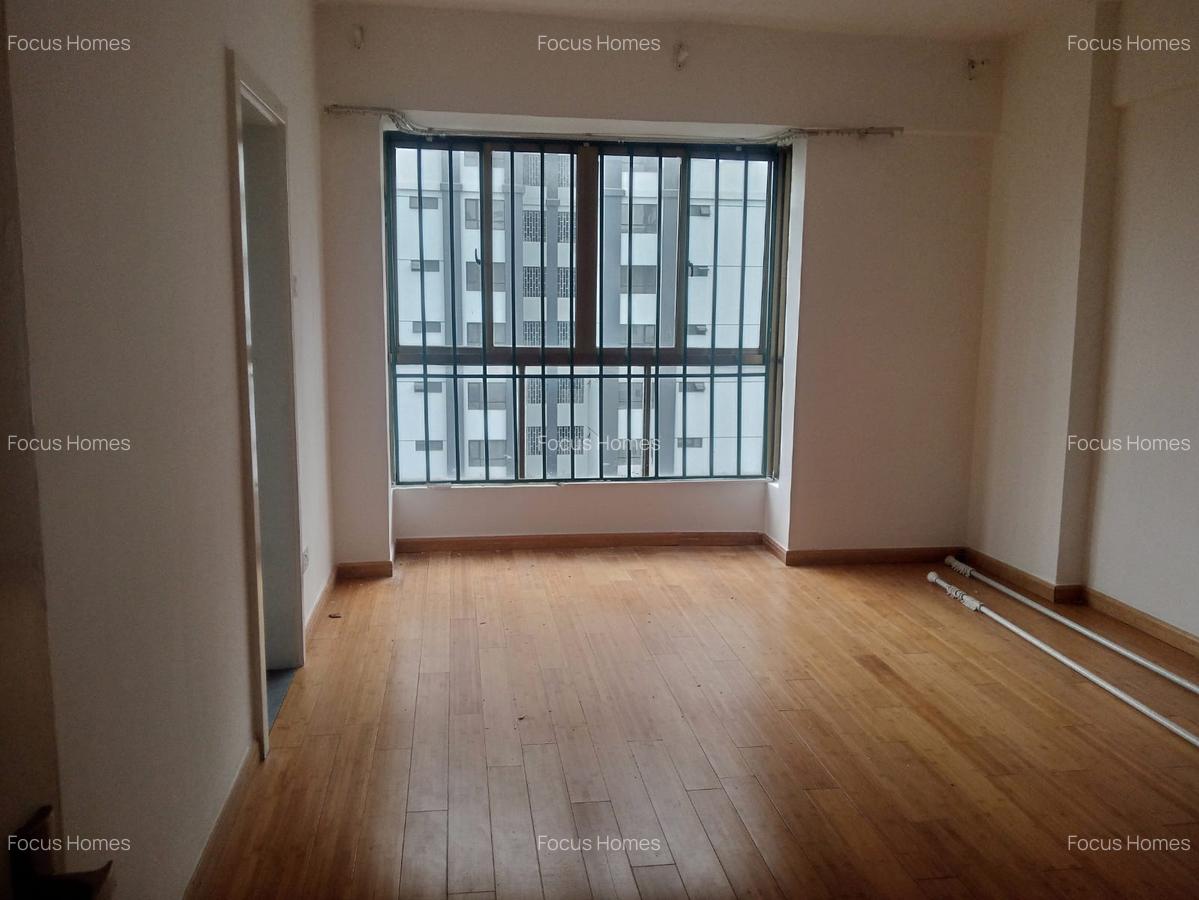 4 Bed Apartment with En Suite in Lavington - 10