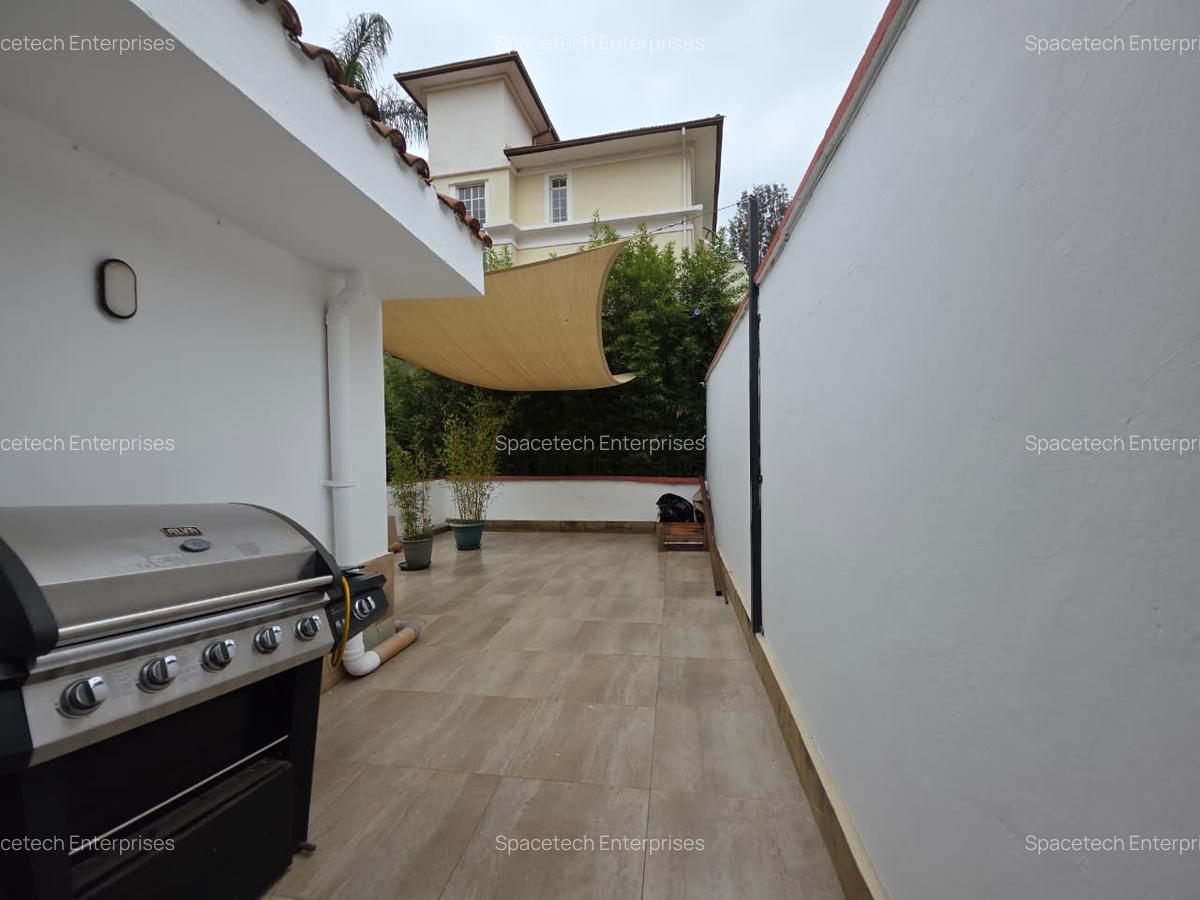 4 Bed Townhouse with En Suite in Spring Valley - 5