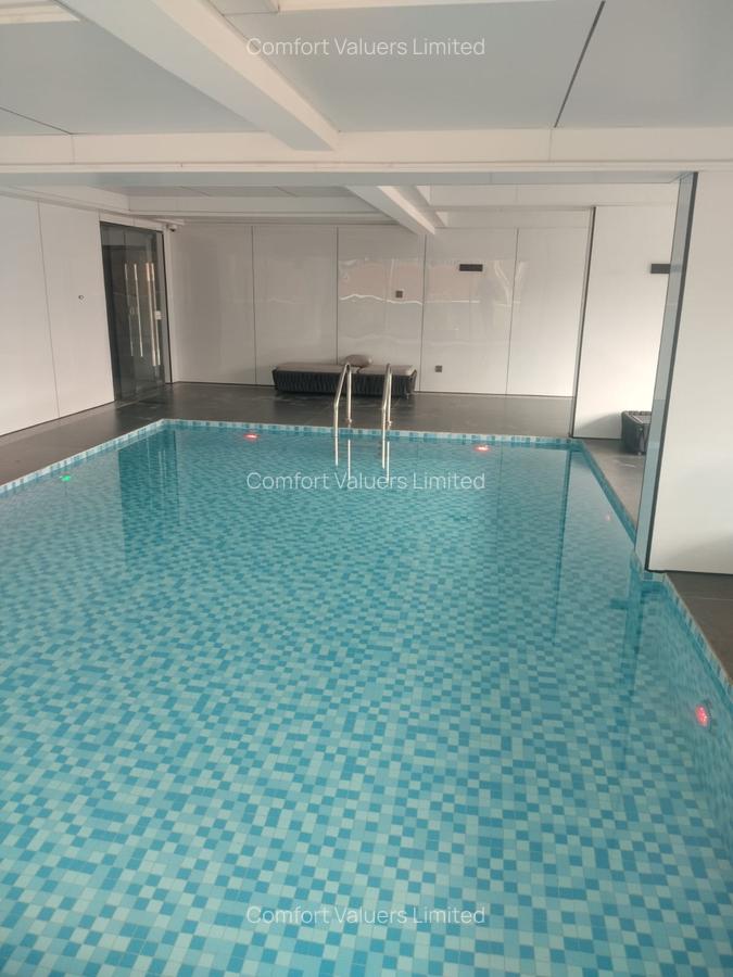 1 Bed Apartment with En Suite at Lavington - 6