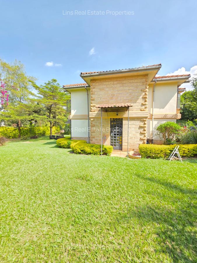 4 Bed Townhouse with En Suite in Rosslyn - 1