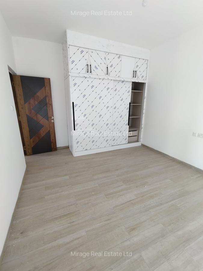 3 Bed Apartment with En Suite in Lavington - 12