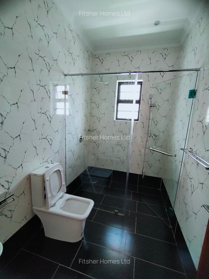4 Bed House with En Suite in Kiambu Road - 16