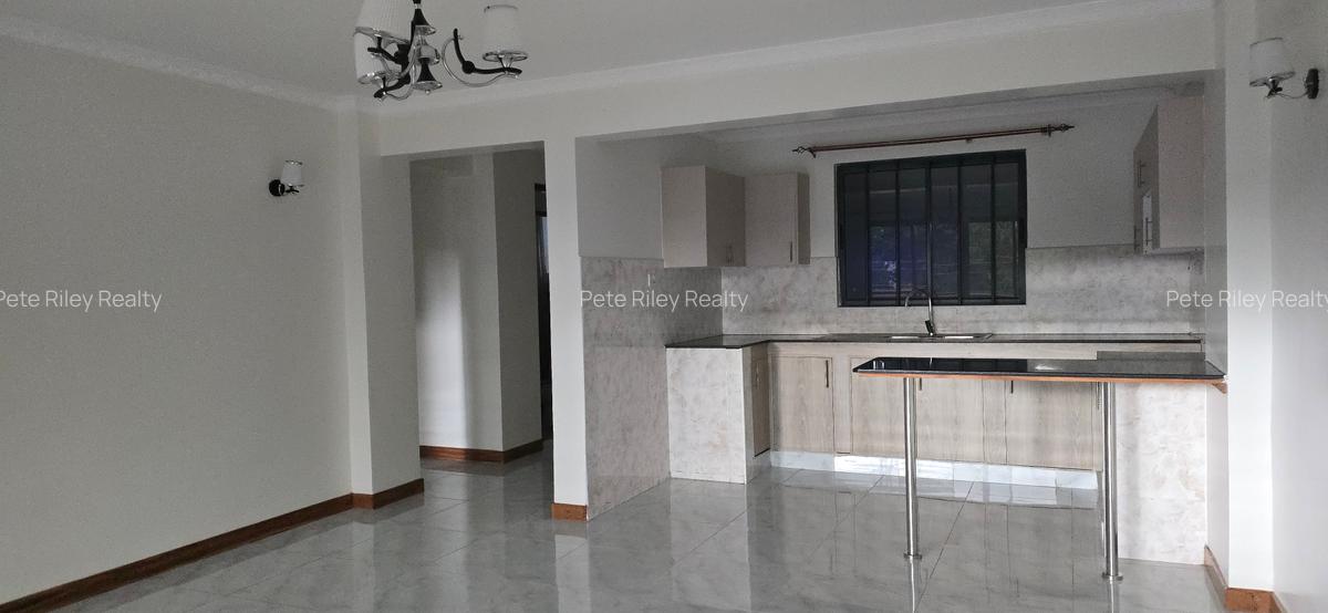 2 Bed Apartment with En Suite at School Lane - 4