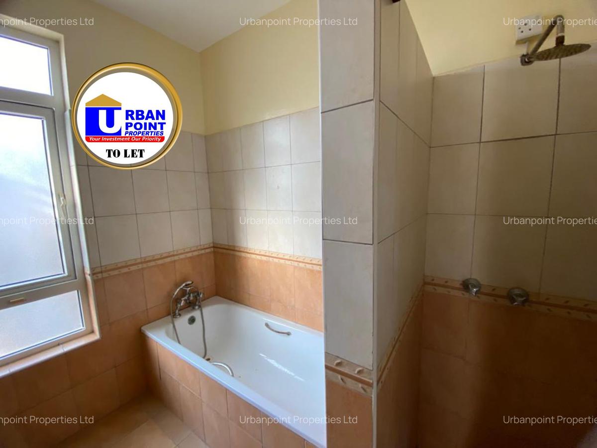 3 Bed House with En Suite in Nyali Area - 20