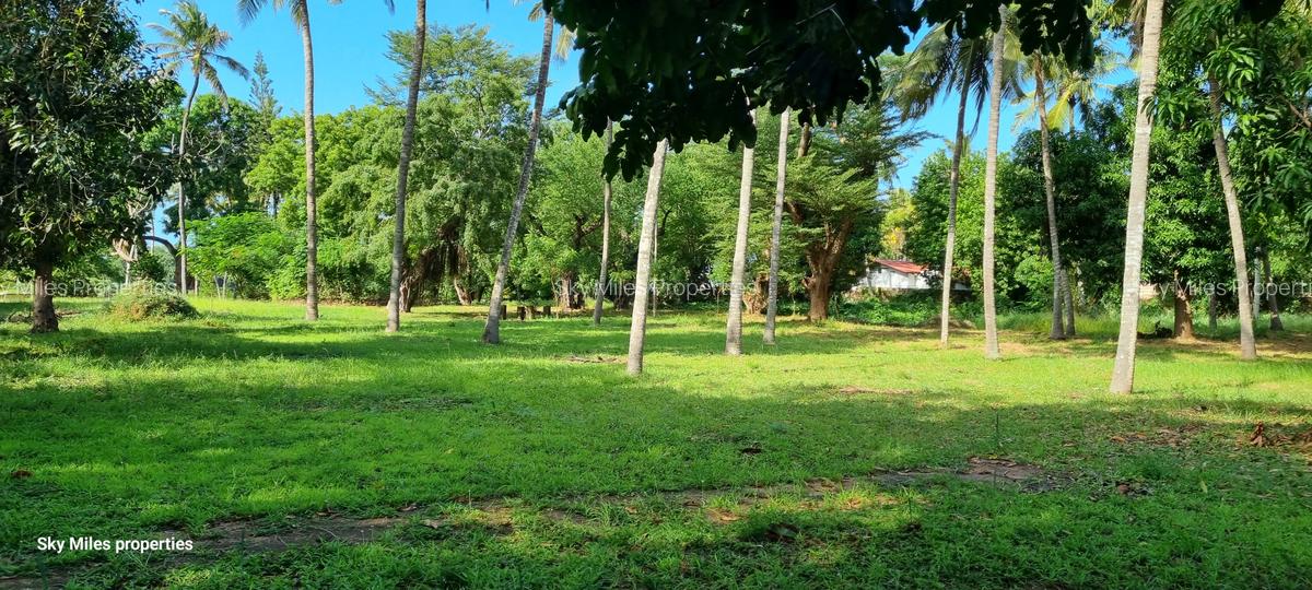 3.7 ac Land at Serena - 7