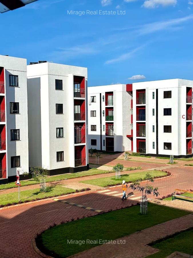 2 Bed Apartment with Swimming Pool in Tatu City - 13