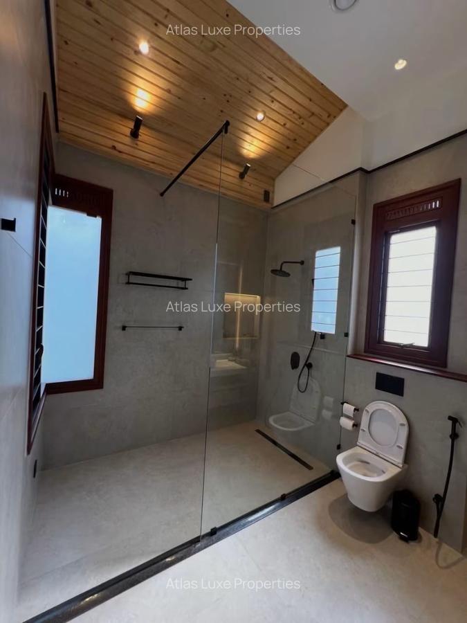 4 Bed Townhouse with En Suite in Runda - 11